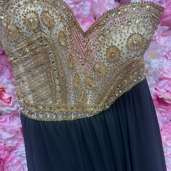 Alyce paris 1143 black/gold size 18 strapless a line chiffon dress with beading - Picture 3 of 9